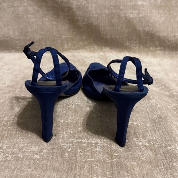 St. John Blue Italian Embellished Fabric Mesh Pointy Toe Slingbacks - Picture 4 of 14